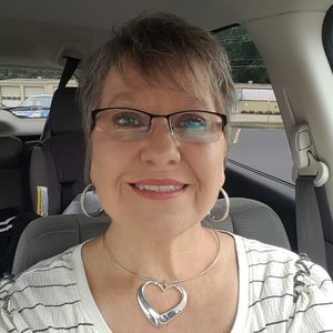 Meet your Posher, Joyce